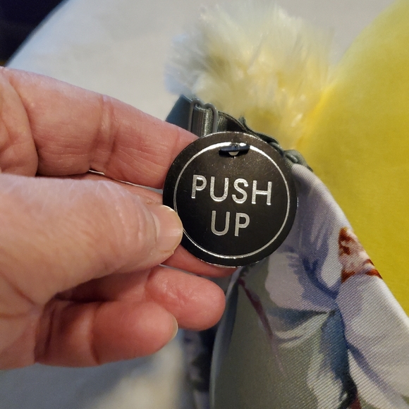 โฌ๏ธ YMI Intimates push up bra 38B - Picture 4 of 8